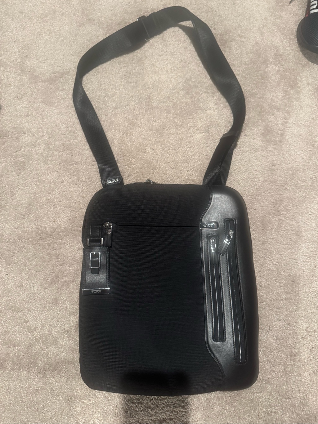 Tumi Men's Black Crossbody Shoulder Bag - Sleek Minimalist Design